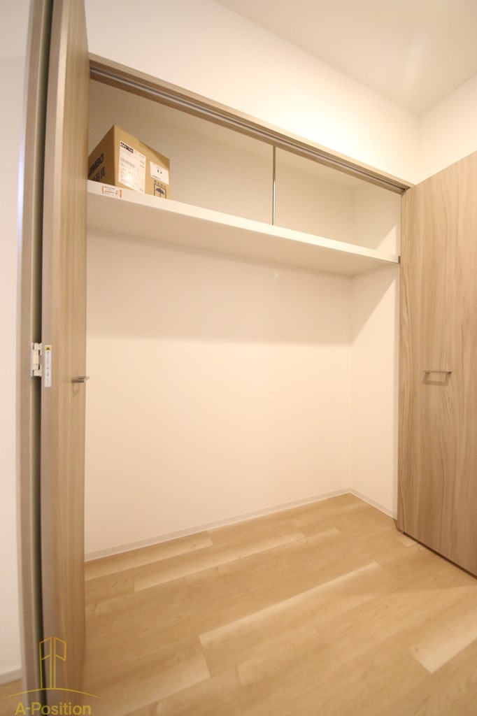 収納　スプランディッド中之島WEST