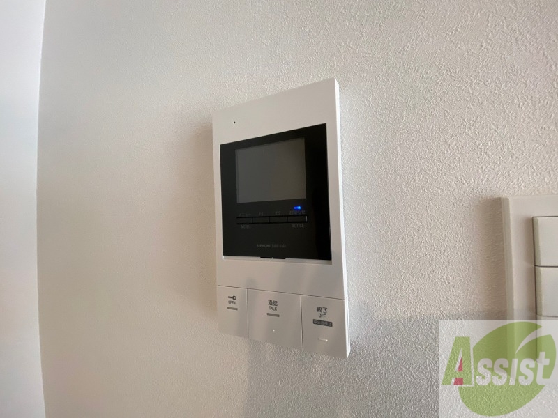 セキュリティ　ＴＶモニター付インターホンです。来客者の顔が見えるので安心！