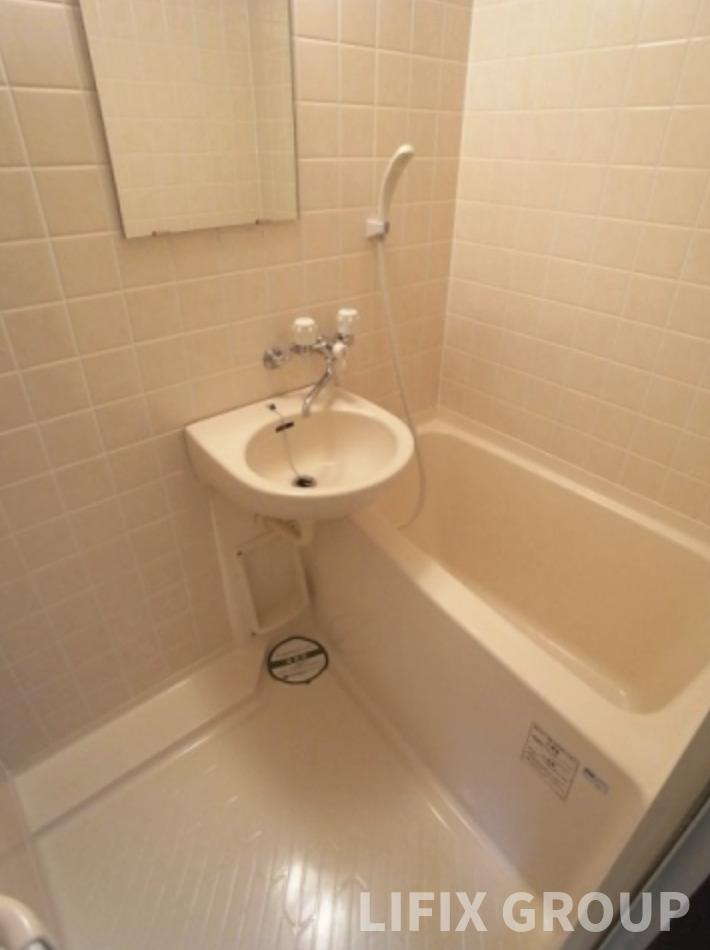 バス・シャワールーム　風呂