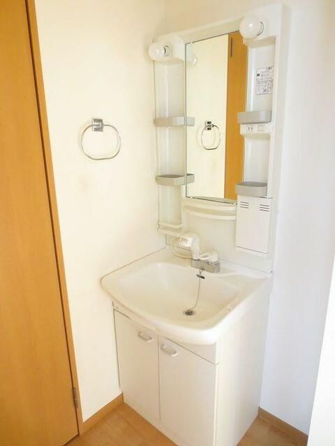 洗面設備　☆嬉しい独立洗面台☆