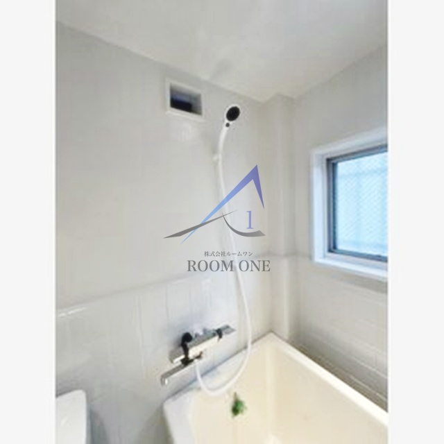 バス・シャワールーム　お風呂です。