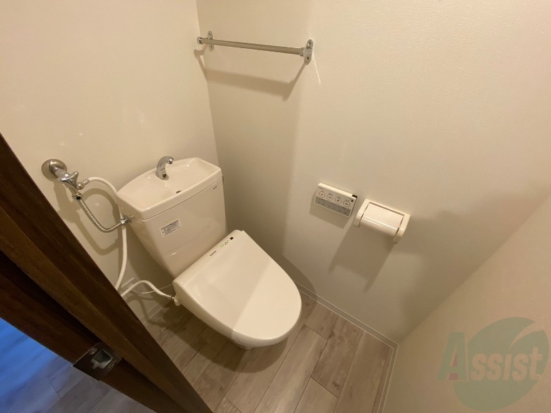 トイレ　トイレです。ウォシュレット付を探している方、おすすめです！