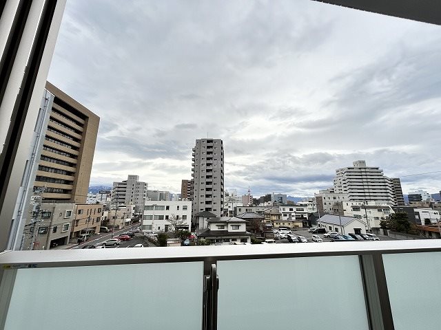 眺望　写真は403号室です（参考）