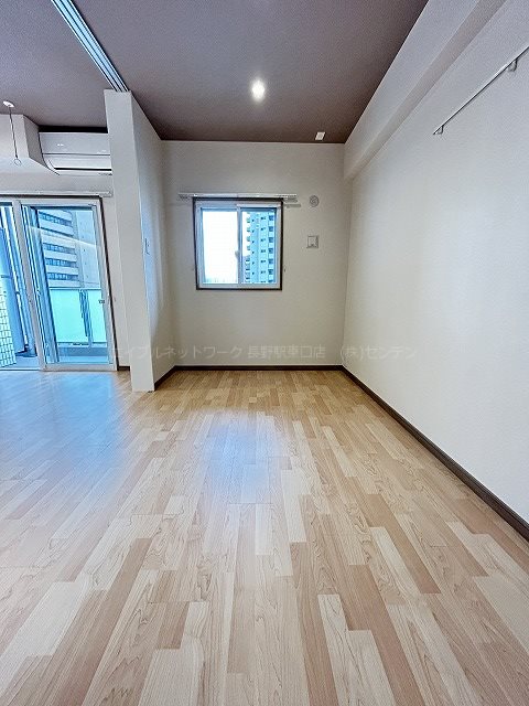 その他部屋・スペース　写真は403号室です（参考）