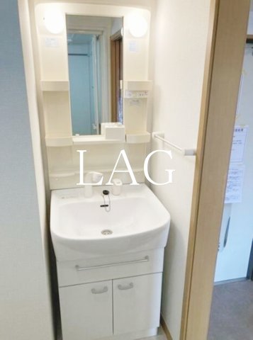 洗面設備　洗面台です。