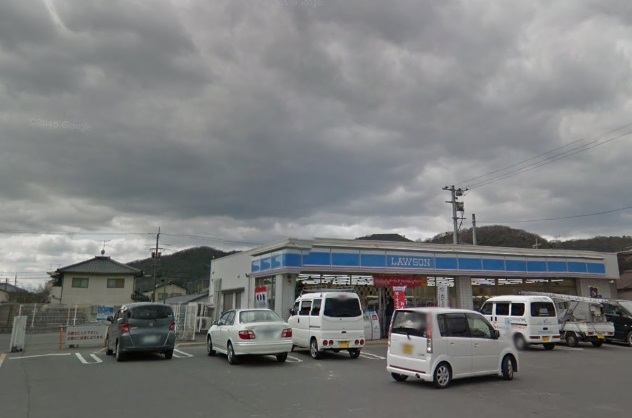 コンビニ　ローソン岡山辛川市場店（コンビニ）まで273m