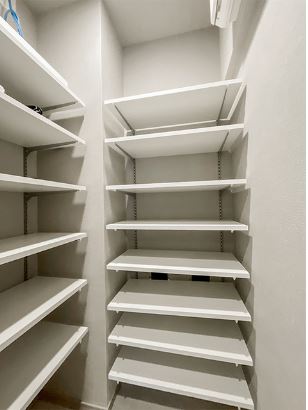 収納　2025年竣工　ロイヤルパークス品川：収納