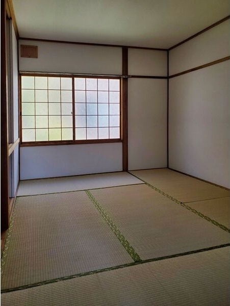 その他　※写真は別号室です。