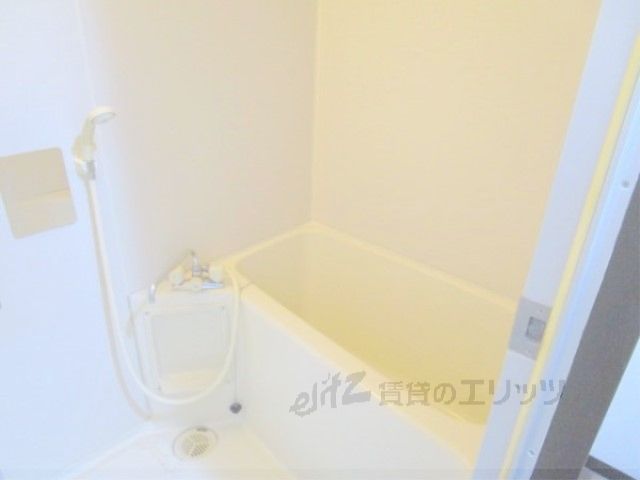 バス・シャワールーム　風呂