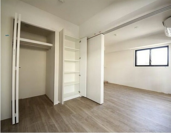 収納　クローゼット完備。