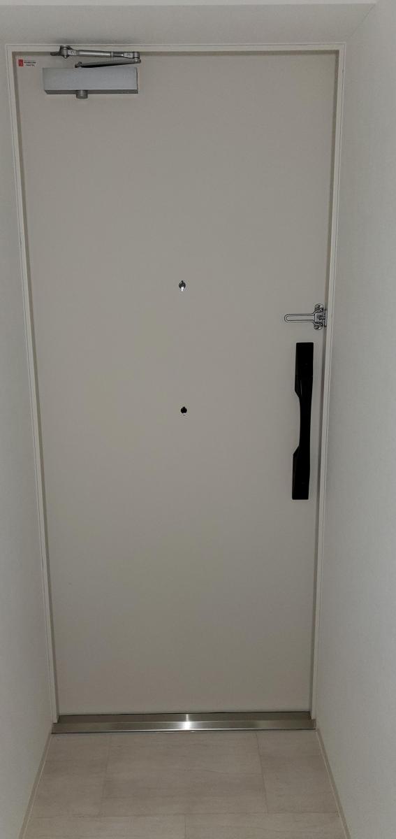 玄関　別号室参考写真