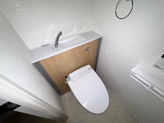 トイレ　※別部屋の写真です