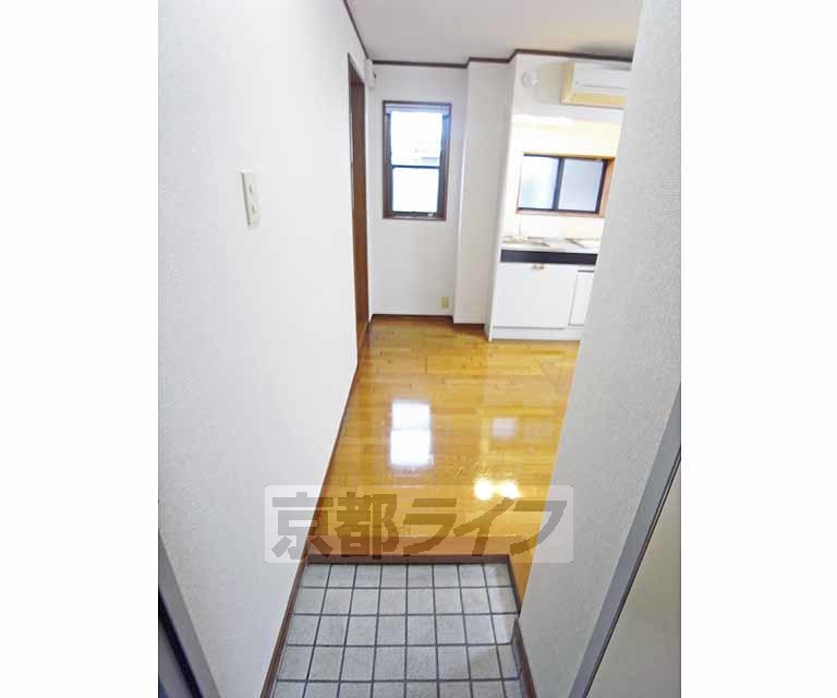 その他部屋・スペース　きれいな廊下です