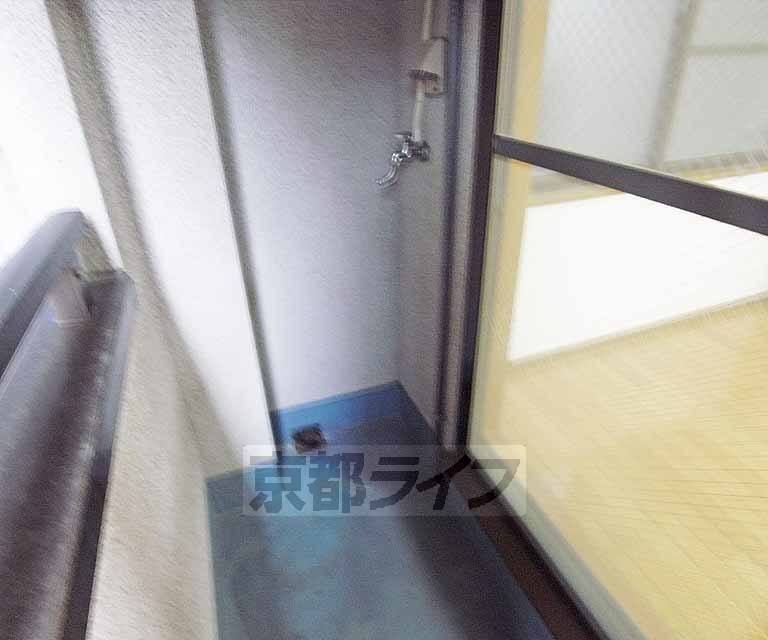 その他設備　きれいな洗濯機置き場です