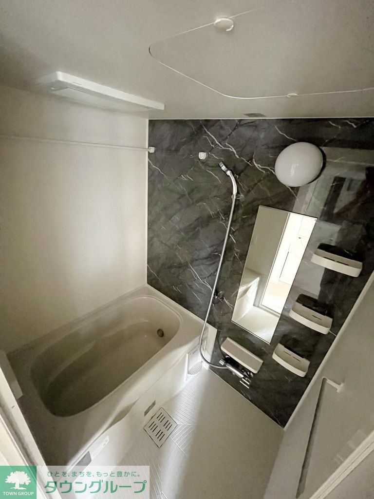 バス・シャワールーム　バス