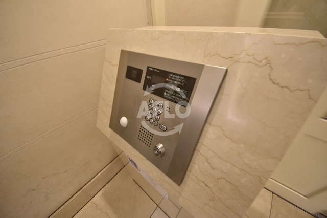 セキュリティ　リバーガーデンシティアリス　オートロック