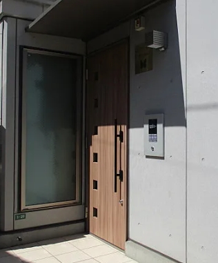 エントランス　☆共用部分☆