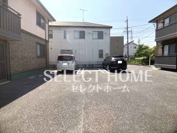 駐車場　カースペースがあります