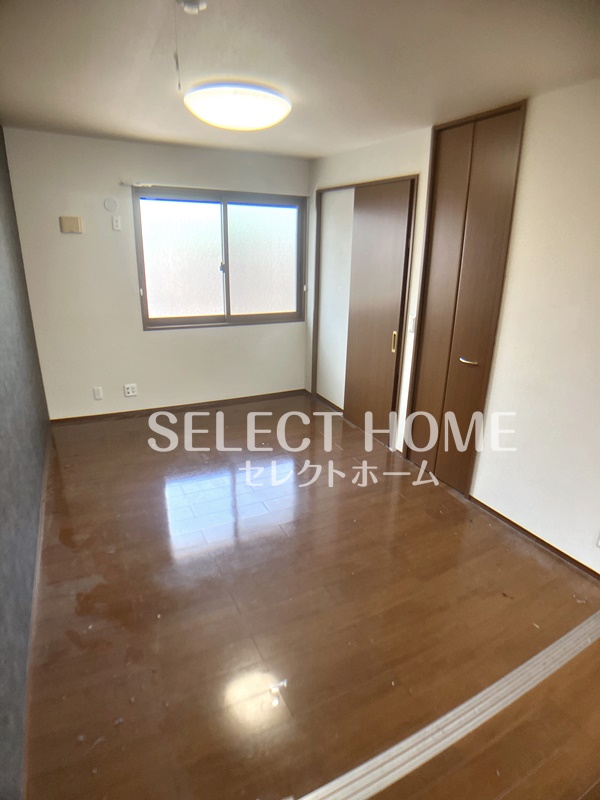 その他部屋・スペース　落ち着いて過ごせるお部屋なので、寝室にいかがでしょうか