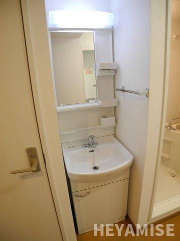 洗面設備　※類似間取りの別の階のお部屋の写真です※