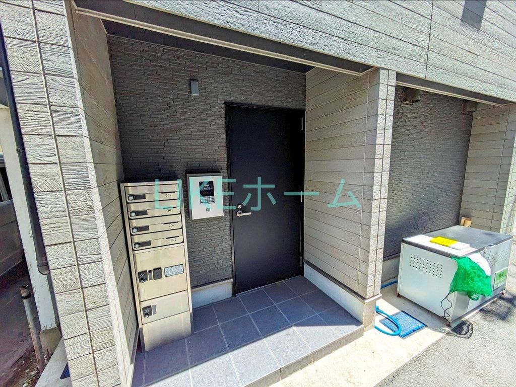 エントランス　エントランス