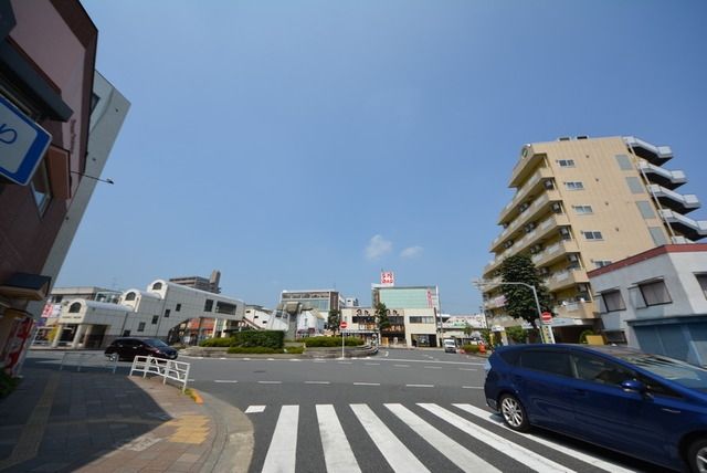 その他　駅前（その他）まで800m
