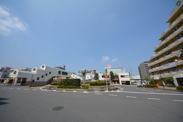 その他　駅前（その他）まで800m