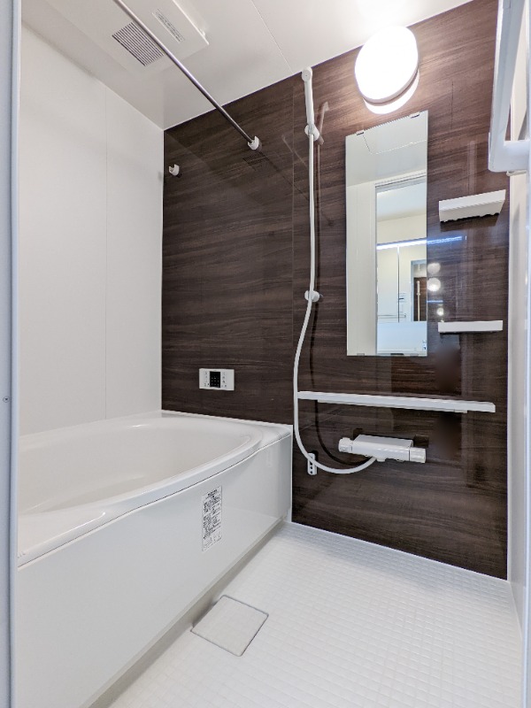 バス・シャワールーム　図面と現状に相違がある場合には現状を優先