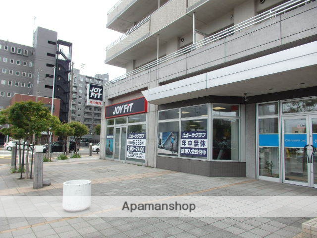 その他　ＪＯＹ　ＦＩＴ（その他）まで645m