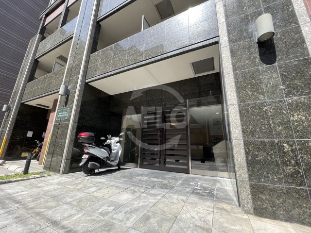 エントランス　アーデンタワー西本町　エントランス