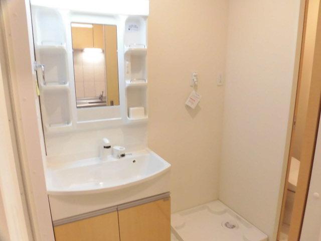 洗面設備　洗髪洗面化粧台