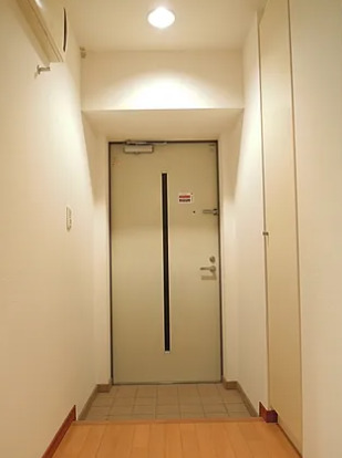 玄関　別タイプ部屋　参考写真です