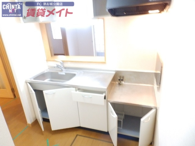 キッチン　同タイプの部屋写真です
