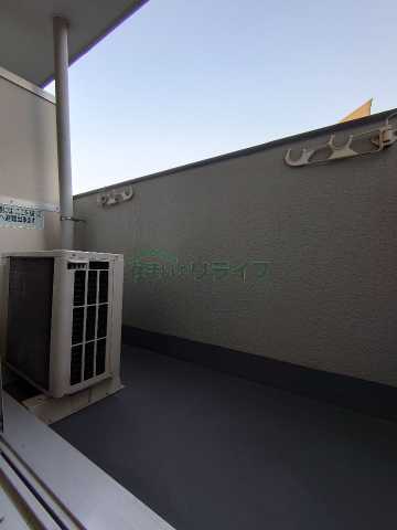 バルコニー　メゾンエクレーレ江古田