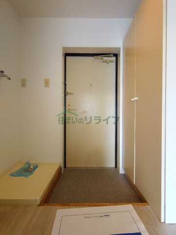 玄関　メゾンエクレーレ江古田