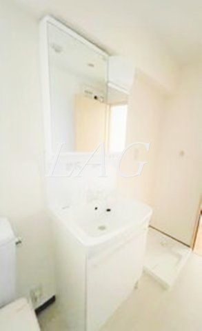 洗面設備　独立洗面台です。