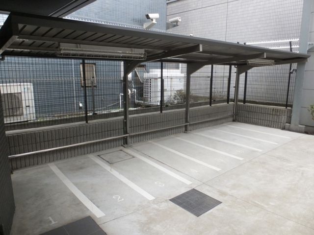 その他共有部分　屋根付駐輪場