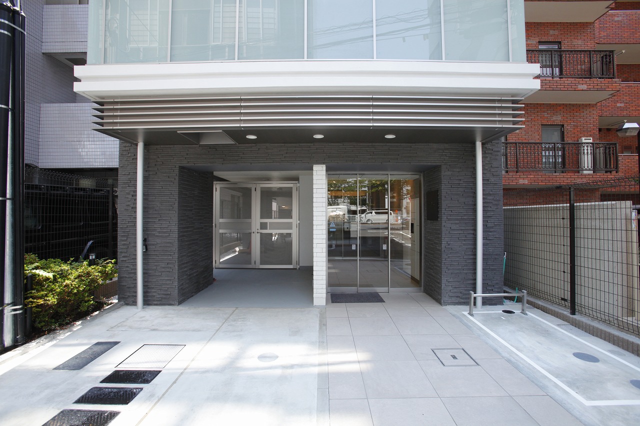 エントランス　エントランス