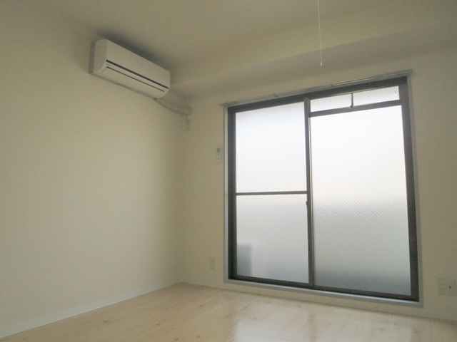 居室・リビング　清潔感のあるお部屋です♪