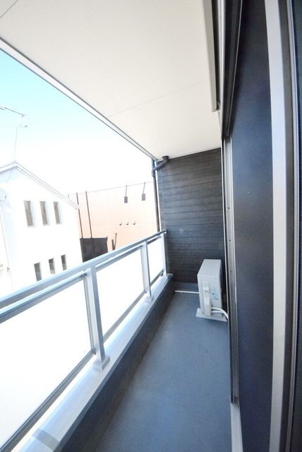 バルコニー　バルコニー