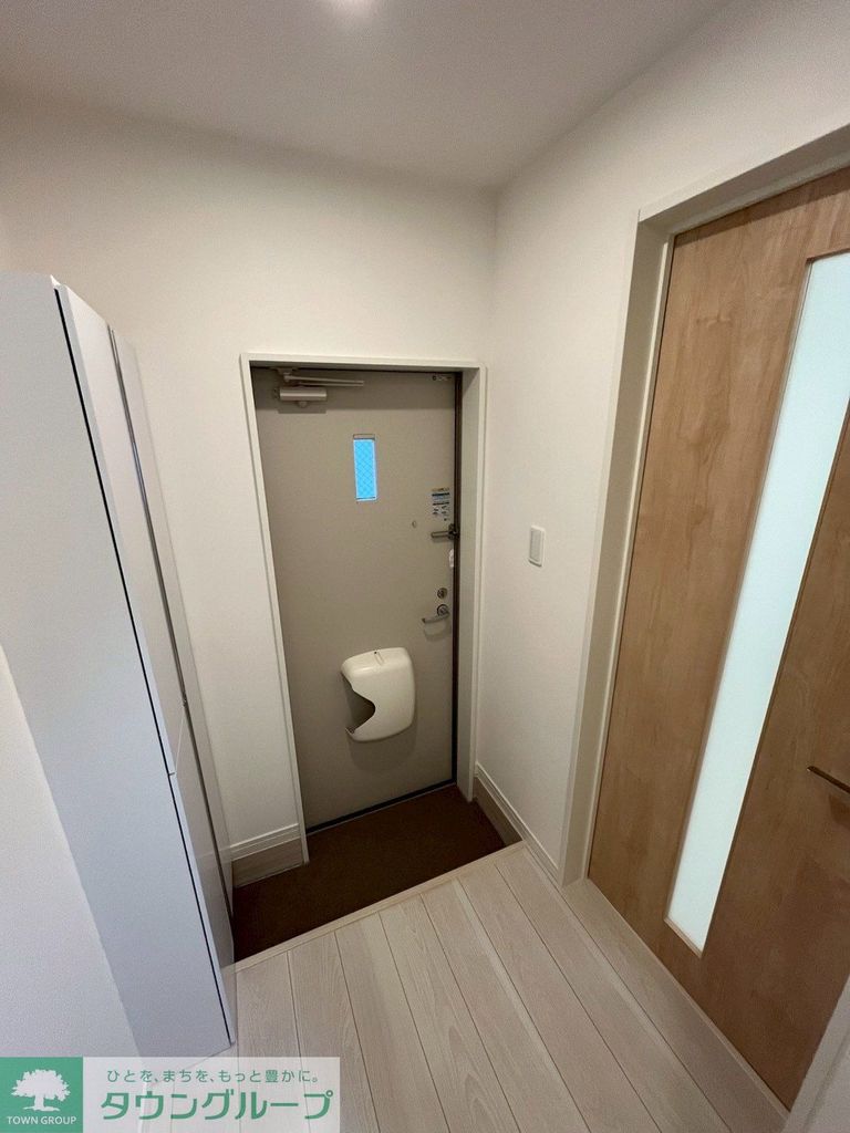 玄関　★お問い合わせはタウンハウジング町田店まで★