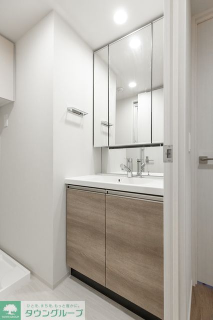 洗面設備　Eタイプ2023年11月撮影 同タイプ103号室の写真です。