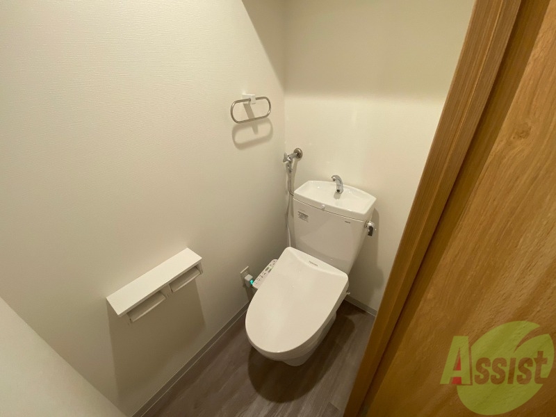 トイレ　トイレです。ウォシュレット付を探している方、おすすめです！