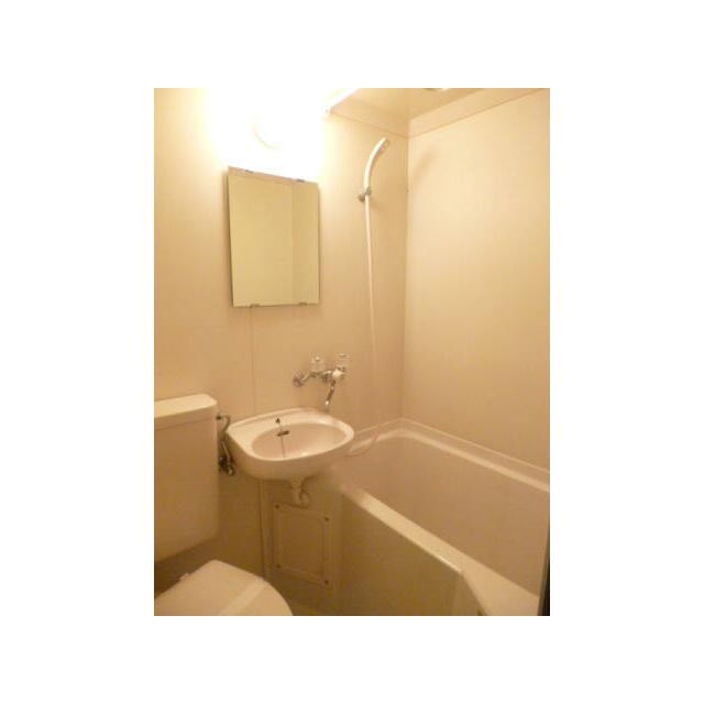 洗面設備　※同タイプ参考写真