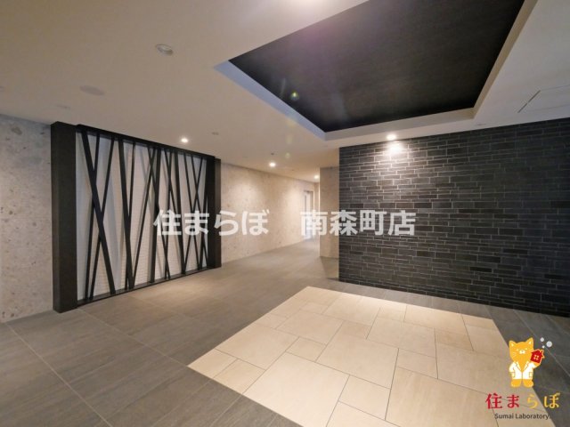 エントランス　共用部の印象も大切に