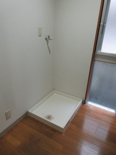 その他　1階別室の参考写真です。現況を優先します。(103)