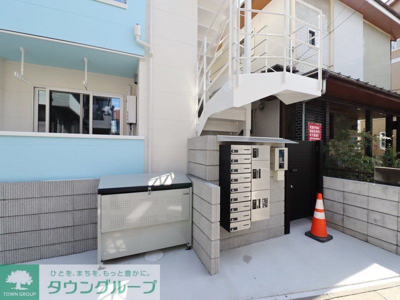 エントランス　エントランス