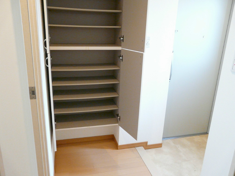 玄関　シューズボックスあり