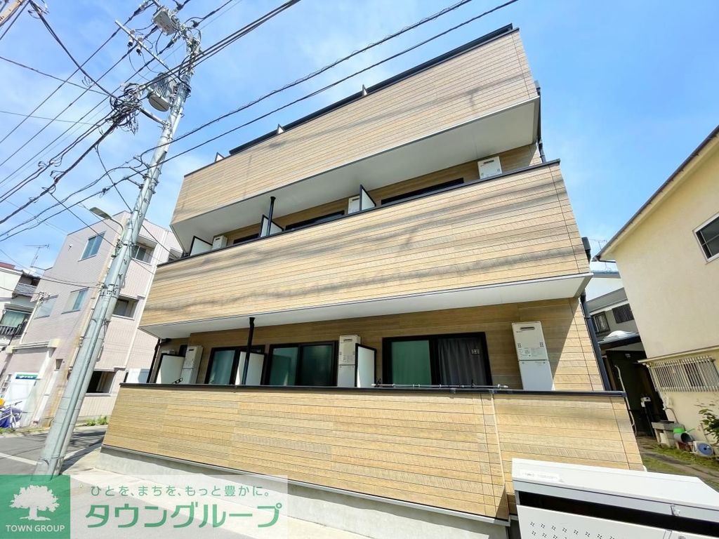 建物外観　★ドラッグストアまで徒歩2分★