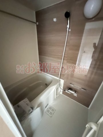 バス・シャワールーム　お風呂です